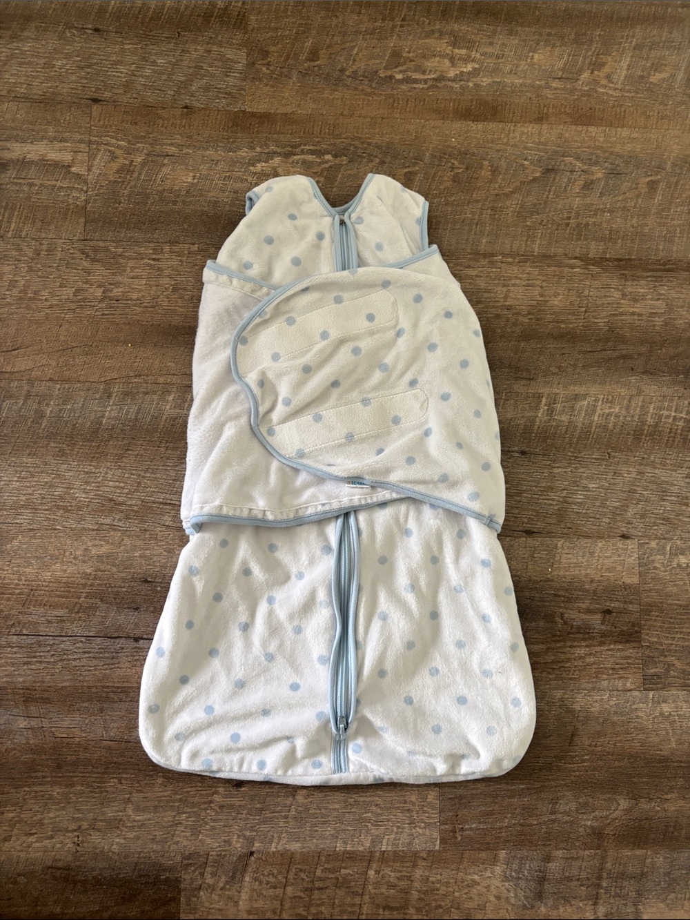 Halo SleepSack Swaddle Pottery Barn Kids Blue Polka Dot Fleece Chamois Small 6M